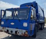 2007 CRANE CARRIER LET2-46 GARBAGE TRUCK Auction Photo