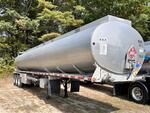 1998 FRUEHAUF TRI-AXLE PETROLEUM TRAILER Auction Photo