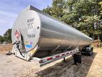 1998 FRUEHAUF TRI-AXLE PETROLEUM TRAILER Auction Photo