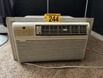 WINDOW AIR CONDITIONER Auction Photo