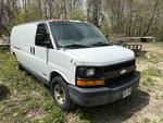 PUBLIC TIMED ONLINE AUCTION SCHOOL BUSES, VANS, TRUCKS, FORD 8N TRACTOR Auction Photo