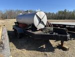 1,000-GALLON TRAILER MOUNTED WATER TANK Auction Photo