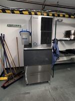 PUBLIC TIMED ONLINE AUCTION RESTAURANT, BAR & CATERING EQUIPMENT Auction Photo