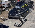 2001 BOMBARDIER SKI-DOO GRAND TORUING 800 SE SNOWMOBILE