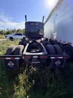 2026 INTERNATIONAL HX520 SEVERE DUTY ROAD TRACTOR Auction Photo