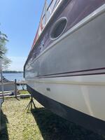 PUBLIC TIMED ONLINE AUCTION 1990 CHAPARRAL 300 SIGNATURE CABIN CRUISER Auction Photo