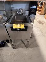 PUBLIC TIMED ONLINE AUCTION KITCHEN & BAR EQUIPMENT, REFRIGERATION Auction Photo
