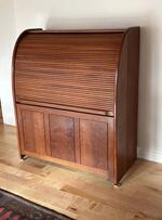 PUBLIC TIMED ONLINE AUCTION THOS. MOSER PROTOTYPE ROLL-TOP DESK Auction Photo