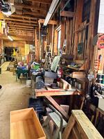 PUBLIC TIMED ONLINE AUCTION SHOP & AUTOMOTIVE REPAIR EQUIPMENT Auction Photo