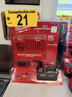 PUBLIC TIMED ONLINE AUCTION NEW POWER TOOLS & ACCESSORIES Auction Photo