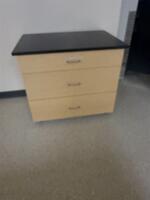 PUBLIC TIMED ONLINE AUCTION LABORATORY & OFFICE EQUIPMENT, REFRIGERATION Auction Photo