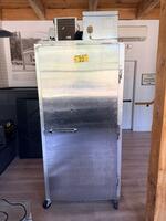 PUBLIC TIMED ONLINE AUCTION RESTAURANT & REFRIGERATION EQUIPMENT Auction Photo