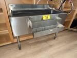 PUBLIC TIMED ONLINE AUCTION RESTAURANT & REFRIGERATION EQUIPMENT Auction Photo