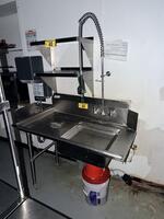 PUBLIC TIMED ONLINE AUCTION RESTAURANT & REFRIGERATION EQUIPMENT Auction Photo