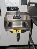 PUBLIC TIMED ONLINE AUCTION RESTAURANT & REFRIGERATION EQUIPMENT Auction Photo