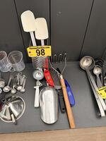 PUBLIC TIMED ONLINE AUCTION RESTAURANT & REFRIGERATION EQUIPMENT Auction Photo