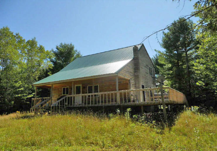 Log Cabin - 10.3+/- Acres Auction