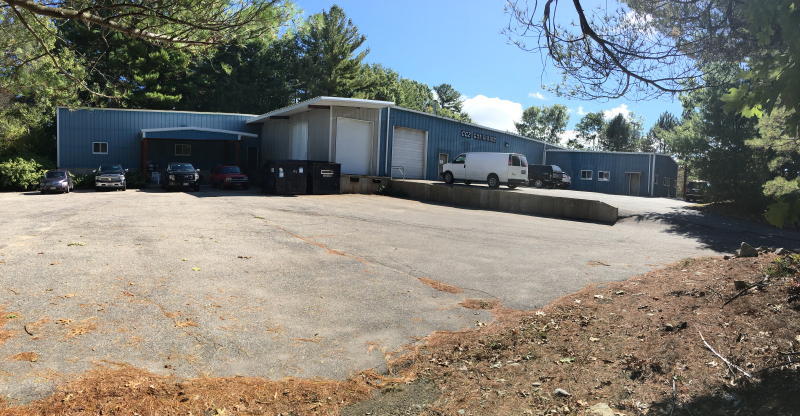 14,992+/-SF Industrial Facility - 2+/- Ac - Exit 1 off I-95 Auction