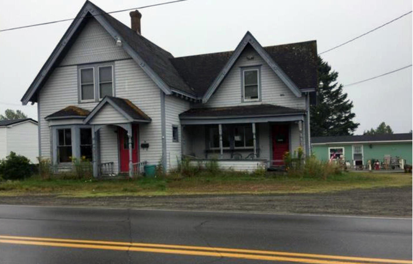 Mixed Use Building Residential/Retail Auction