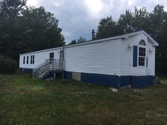 3BR Mobile Home - 1,792+/-SF Garage/Shop - Barn - 2.5+/- Acres Auction