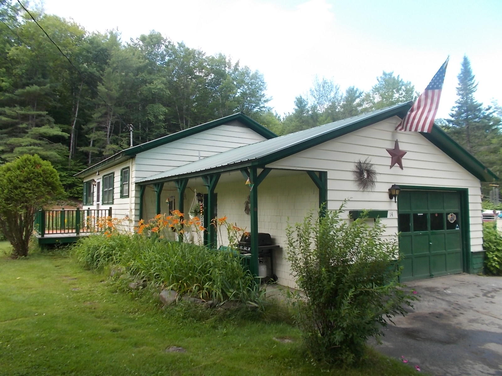 2BR Ranch Style Home - .57+/- Acres Auction