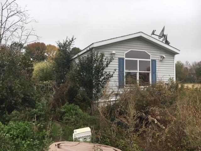 3BR Mobile Home - 2.18+/- Acres Auction