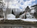 3BR Cape Home - Garage 1.2+/- Acres Auction