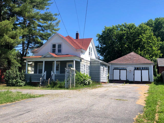 3BR Cape Style Home - .29+/- Acres Auction