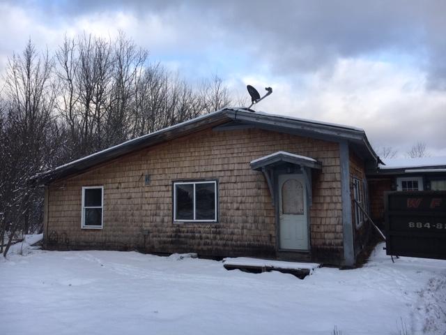 2BR Ranch Style Home - 1.01+/- Acres Auction