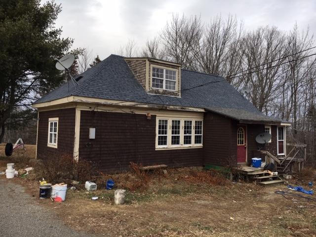 2BR Single Family Home - 1.06+/- Acres Auction