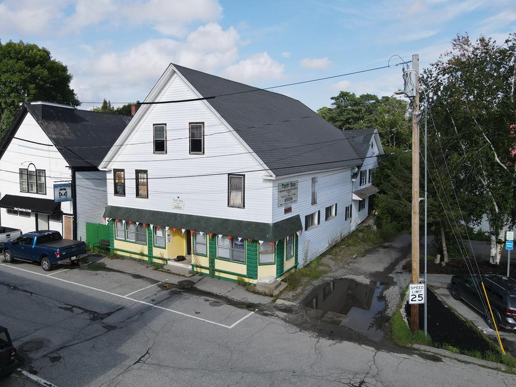 9,165+/-SF Commercial/Retail Building - .24+/- Acres Auction