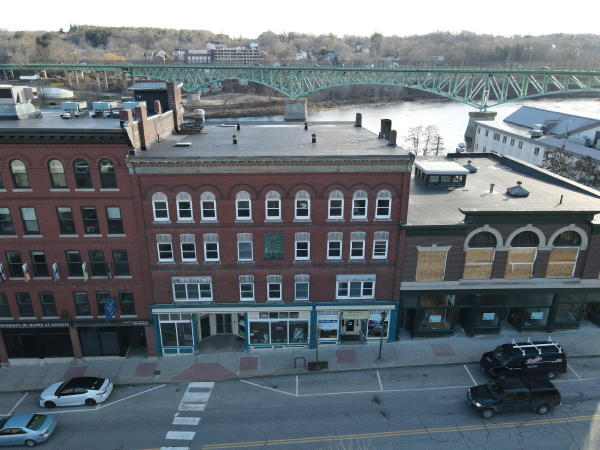 28,862+/-SF Mixed-Use Commercial/Retail Building Auction
