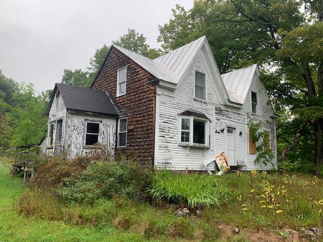 Farmhouse w/Apartment - 10+/- Acres Auction