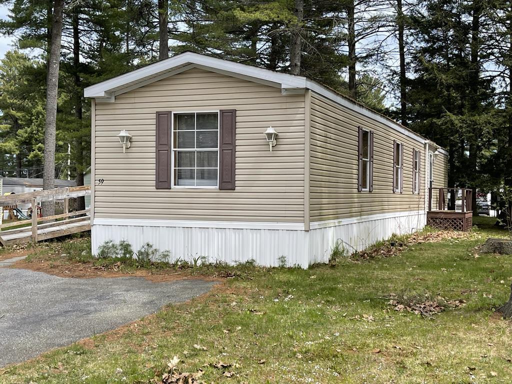 2001 3BR Liberty Mobile Home On Leased Lot Auction