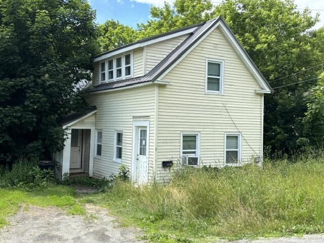 2BR Cape Style Home Auction