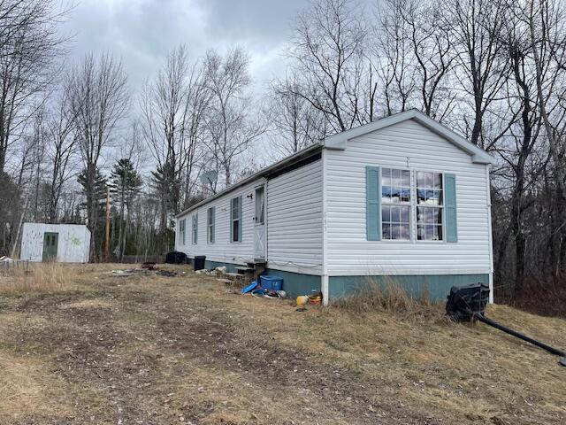 3BR/1BA Mobile Home - .6+/- Acres  Auction