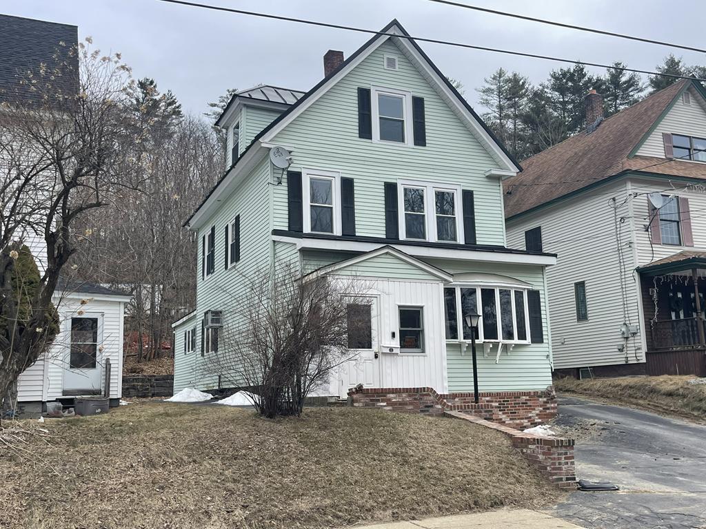 4BR Colonial  .09+/- Acres  Auction