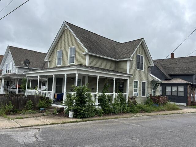 3BR Cape Home - .04+/- Ac  Auction
