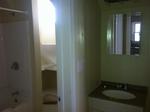 5-Unit Apartment Building Auction Photo
