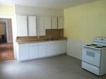 5-Unit Apartment Building Auction Photo