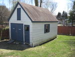Cape Style Home Auction Photo