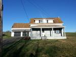 Cape Style Home - 2-Car Garage Auction Photo
