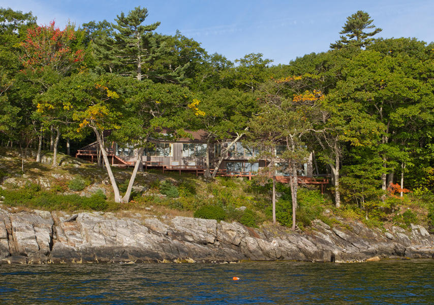 Oceanfront Home - 10.64+/- Acres - 500'+/- Deepwater Frontage on Penobscot Bay Auction Photo