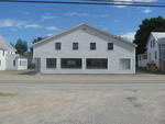 Front View of Showroom Auction Photo