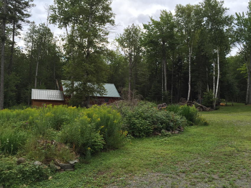 4BR Waterfront Chalet - Rangeley Area Auction Photo