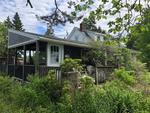 Waterfront Cottage – Crystal Pond  Auction Photo