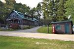 Authentic Maine Lakefront Lodge & Cabins – Popular Wedding Venue Auction Photo