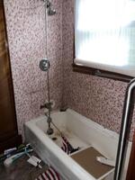 3BR Cape Home – 1.72+/- Acres Auction Photo