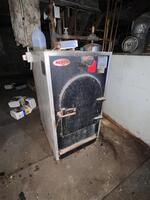 3BR Cape Home – 1.72+/- Acres Auction Photo