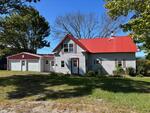 3BR New Englander Style Home – Mountain Views - .76+/- Acres Auction Photo